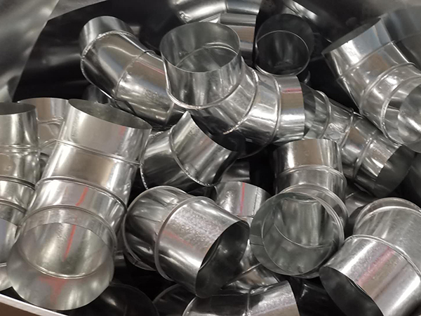 3.0厚鍍鋅圓管與圓彎頭